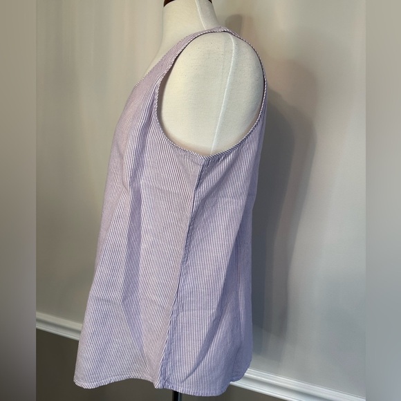 Chico’s NWT Tank Size 2. - Picture 4 of 5